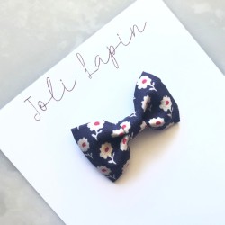 Mini navy and red flowers...