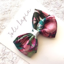 Crossed olive flowers bow