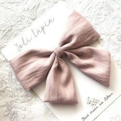 Big powder pink bow