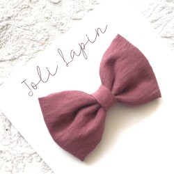 Classic faded rose bow