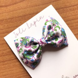 Classic purple floral bow